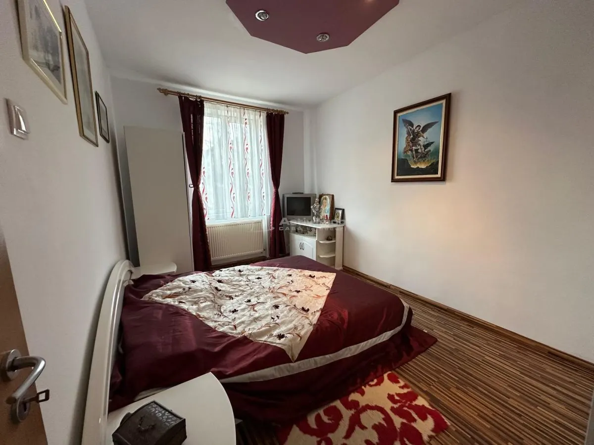 Apartment for sale sqm in Resita, Marginea area - foto 3