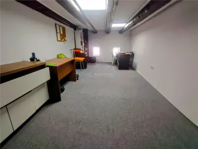 Ciclova商业地产带住宅空间，零买方佣金 - foto 11