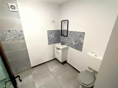 Ciclova商业地产带住宅空间，零买方佣金 - foto 17
