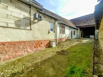 Ciclova商业地产带住宅空间，零买方佣金 - foto 23