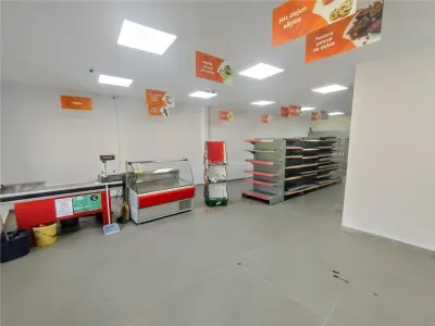 Ciclova商业地产带住宅空间，零买方佣金 - foto 4