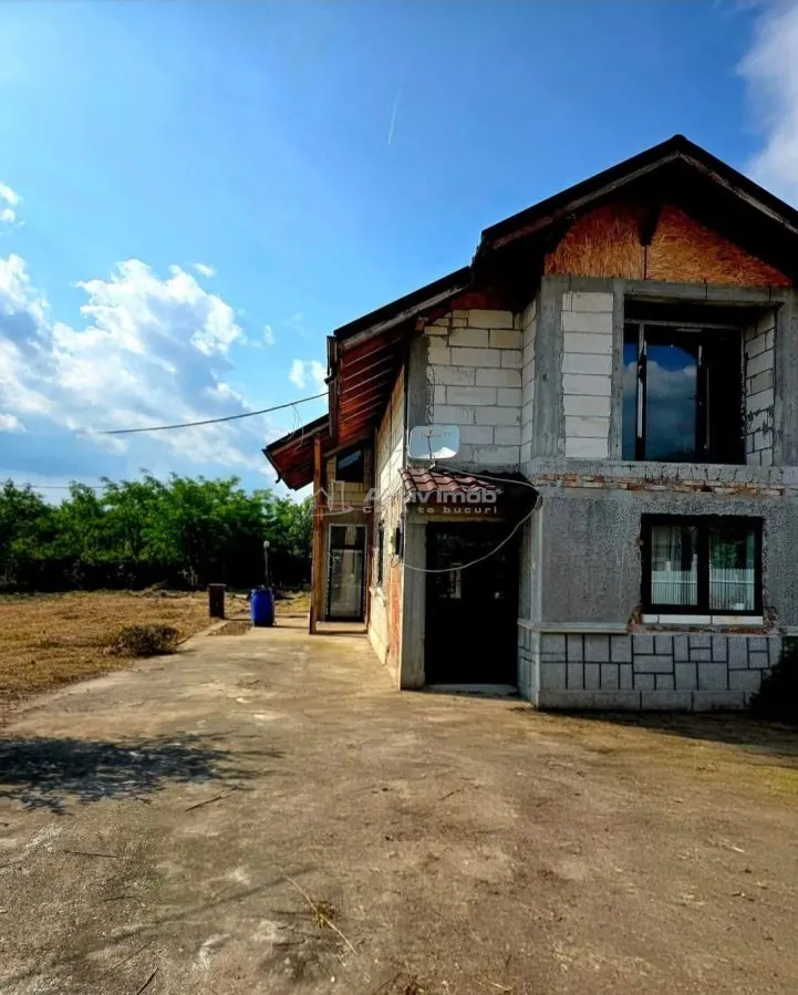 Vanzare, RATE sau SCHIMB, Casa P+M, teren 600 mp, Doicesti - foto 1