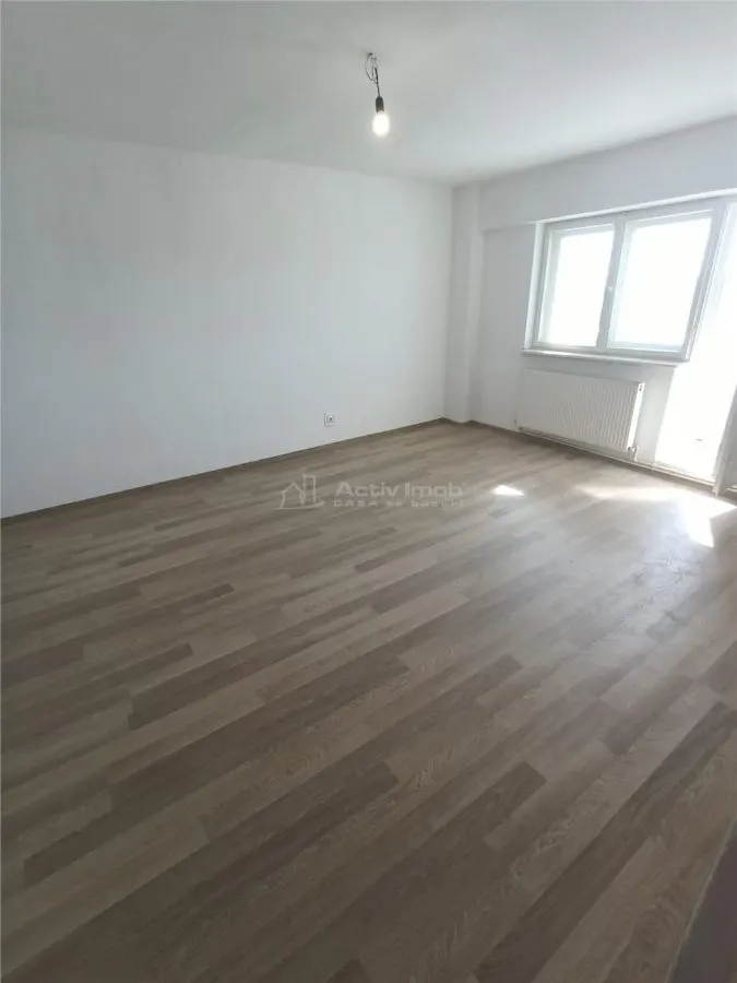Studio à Vendre, Route de Mangaliei - foto 1