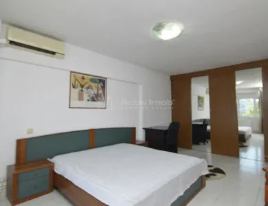 3 camere semidecomandat - Bd. Unirii - Fantani - foto 6