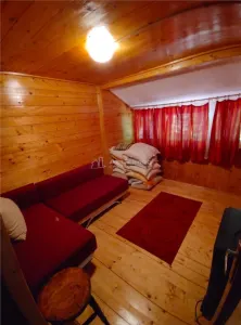 Casa de vacanta perfecta pentru weekenduri si inchirieri sezonale - foto 6