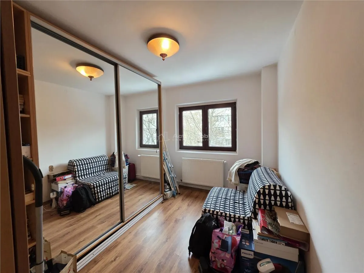 شقة بـ 4 غرف مع غلاية فردية وموقف سيارات – Crangasi - foto 8