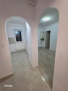 Apartamento de 3 Dormitorios en Venta o Intercambio, Completamente Reformado - foto 7