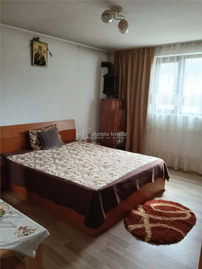Casa de vanzare cu 6 Dormitoare-Teren 1.100 mp- Popesti-Giurgiu-Pozitie stradala-Partial mobilata - foto 17