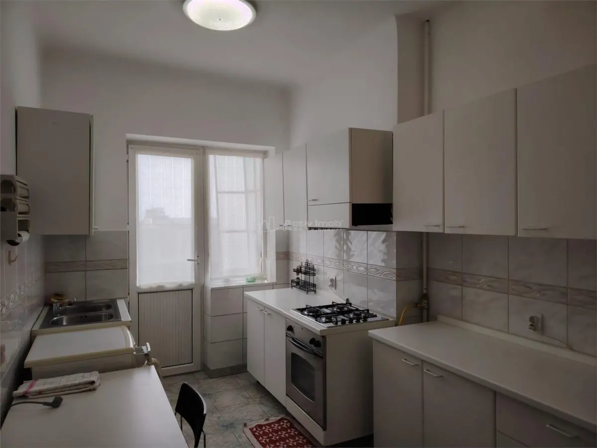 Apartament mobilat si utilat lux, situat ultracentral in Ploiesti - foto 4