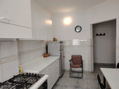 Apartament mobilat si utilat lux, situat ultracentral in Ploiesti - foto 5