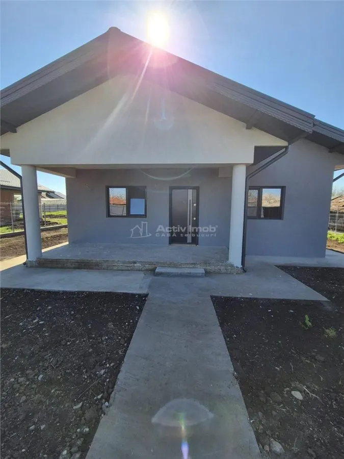 Maison Individuelle à Movilița – Centre-Ville - foto 1
