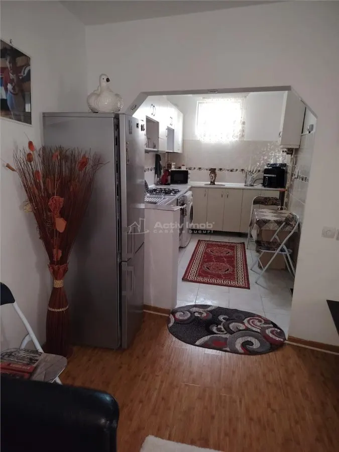 Casa 3 camere de vanzare zona Liceul Carabella - foto 12