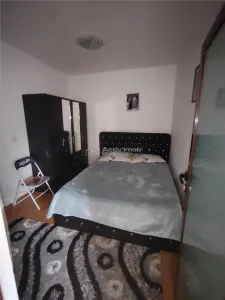 Casa 3 camere de vanzare zona Liceul Carabella - foto 6