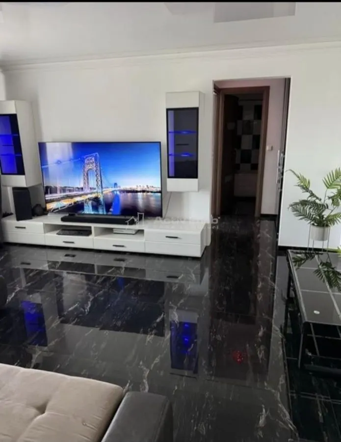 2 camere, 53 mp,etaj 4, LOC DE PARCARE, zona Pod - foto 1