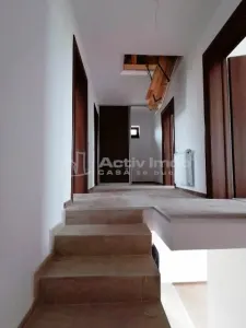 فيلا دوبلكس – بريلونجيرا غينچا، كارتيرول لاتين – 169,900 يورو + الضريبة - foto 22