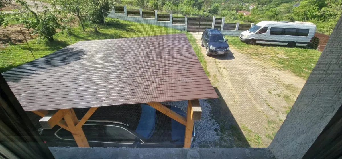House / villa for sale 210 sqm in Resita, Calea Caransebesului area - foto 14