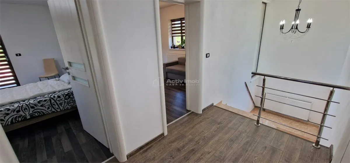 House / villa for sale 210 sqm in Resita, Calea Caransebesului area - foto 22