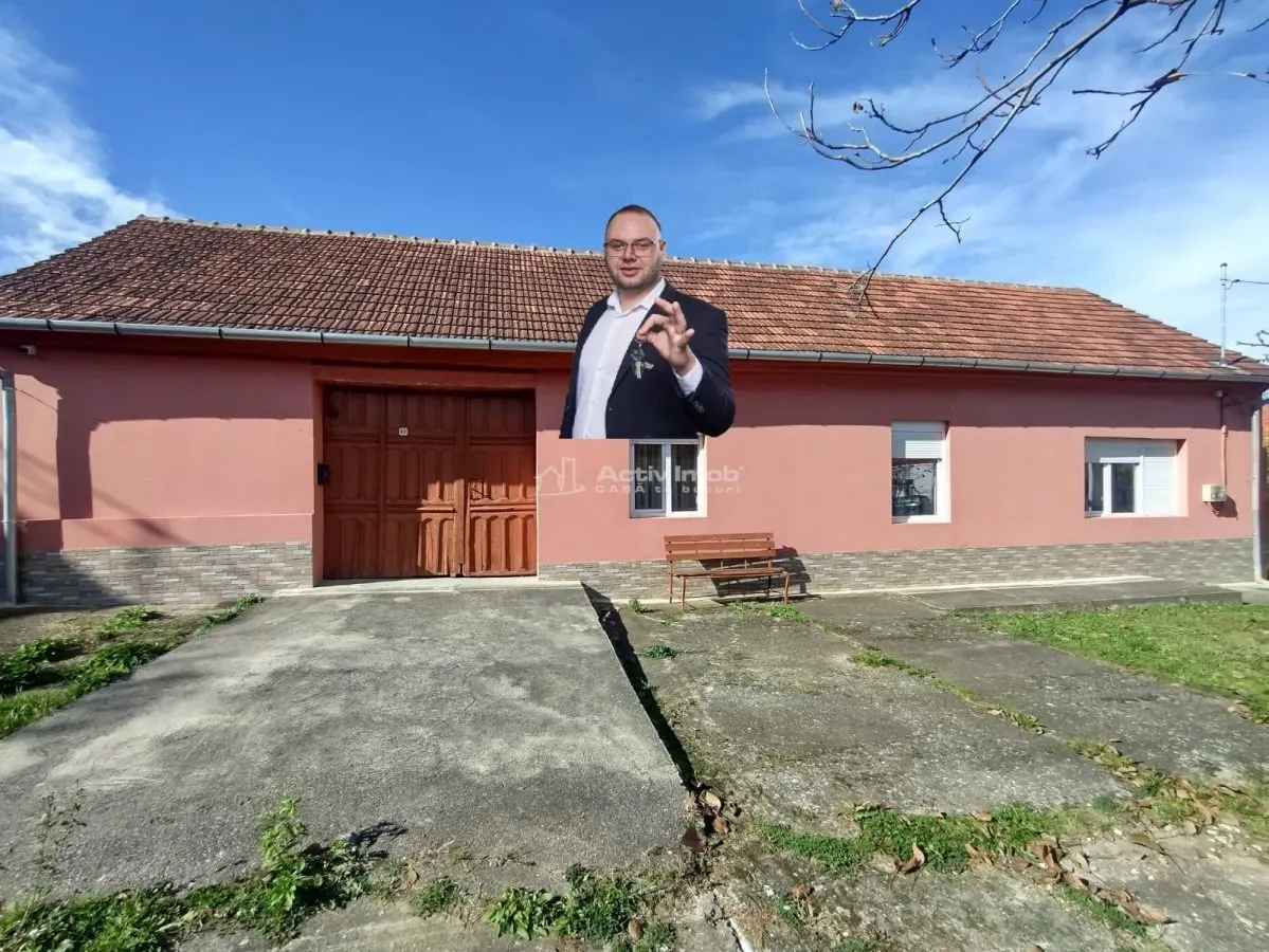 Nicolint, Casa la Cheie, 5 Camere, Mobilata Utilata, Pret FIX - foto 1
