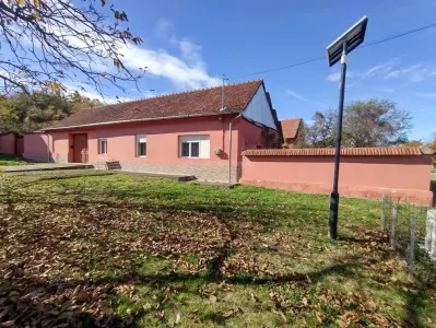Nicolint, Casa la Cheie, 5 Camere, Mobilata Utilata, Pret FIX - foto 2
