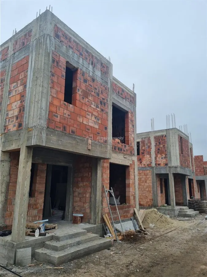 Case INDIVIDUALE constructii Noi Alexandria suprafata 130 mp - foto 8