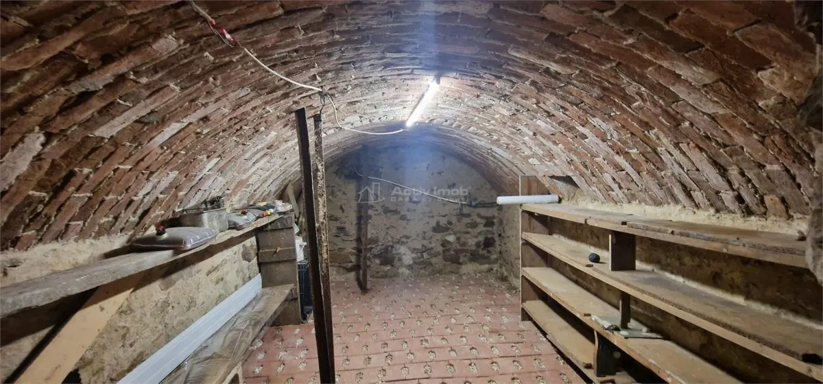 Brebu Nou, Caraș-Severin：1400平方米地皮两栋房屋，买方零佣金 - foto 10