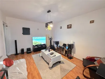 2 camere Bd Timisioara 39 - Plaza Romania - Bucuresti