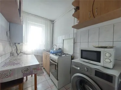 EXCLUSIVITATE, 4 camere, 60 mp, etaj 3, str.REPUBLICII zona CFR - foto 11