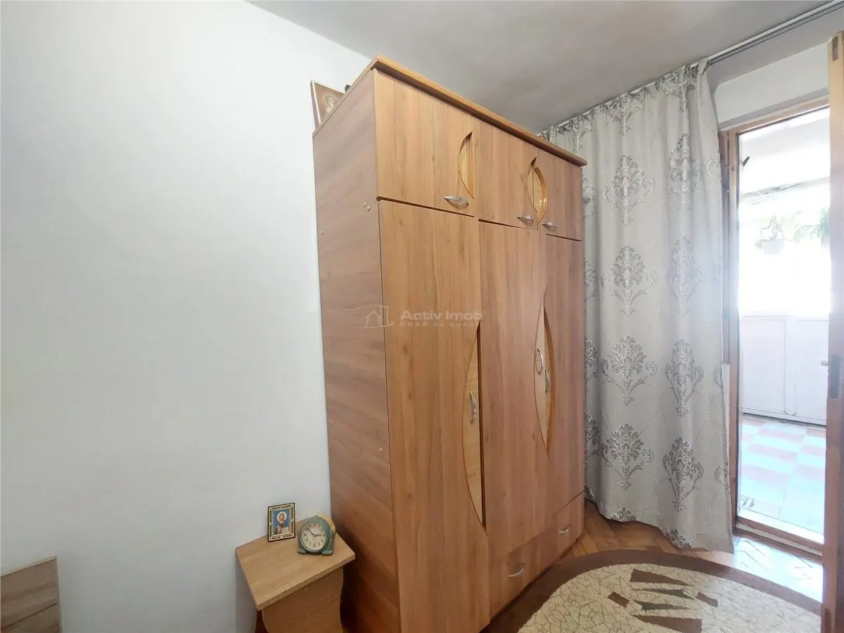 EXCLUSIVITATE, 4 camere, 60 mp, etaj 3, str.REPUBLICII zona CFR - foto 4