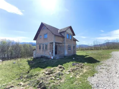 Casa individuala de vanzare in Talmaciu - foto 12