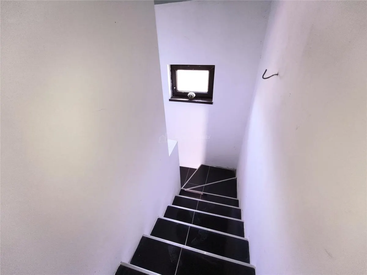 Casa individuala de vanzare in Talmaciu - foto 4