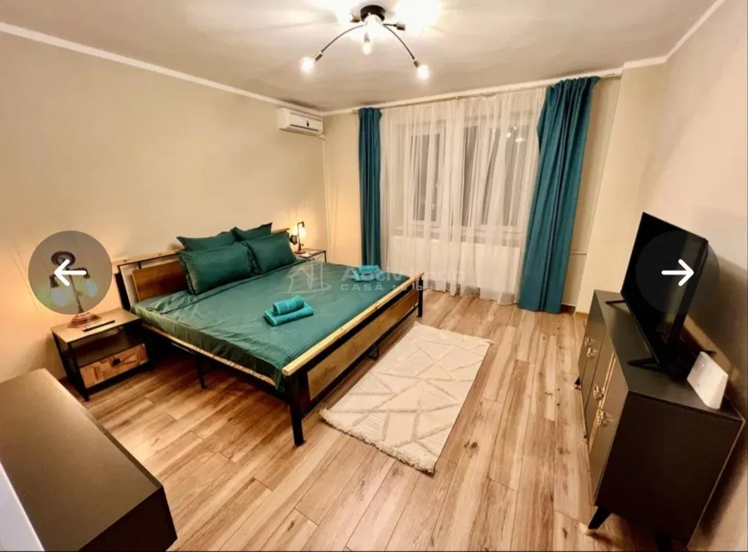 Vand Studio in Piata Ovidiu - foto 1