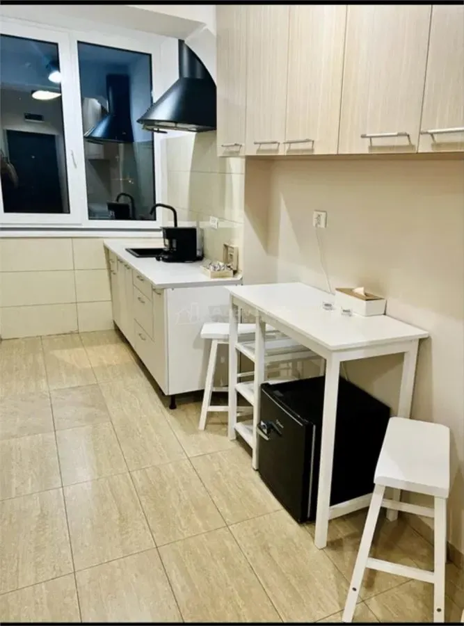 Vand Studio in Piata Ovidiu - foto 4