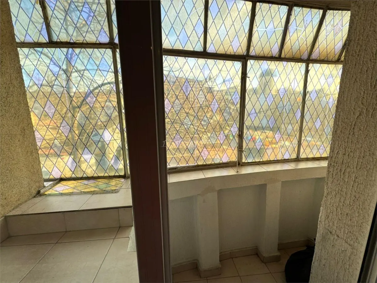 Sale: 2-Bedroom Office Apartment, 1st Floor, Bd. Burebista – Alba Iulia Square - foto 7