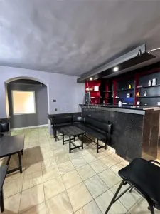 Commercial Space Opportunity – Ground + First Floor - foto 3
