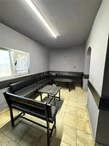 Commercial Space Opportunity – Ground + First Floor - foto 7