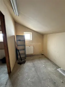 Commercial Space Opportunity – Ground + First Floor - foto 10