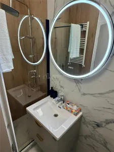 Apartament de lux, cu 2 camere, situat in MRS GRADINILE cu loc de parcare - foto 5