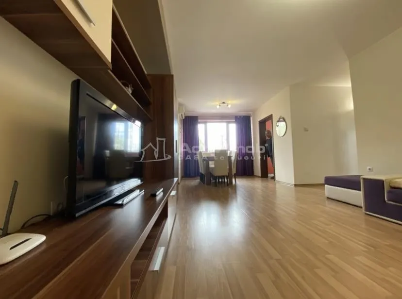 3 camere in vila Bucurestii Noi spatios, luminos - foto 6