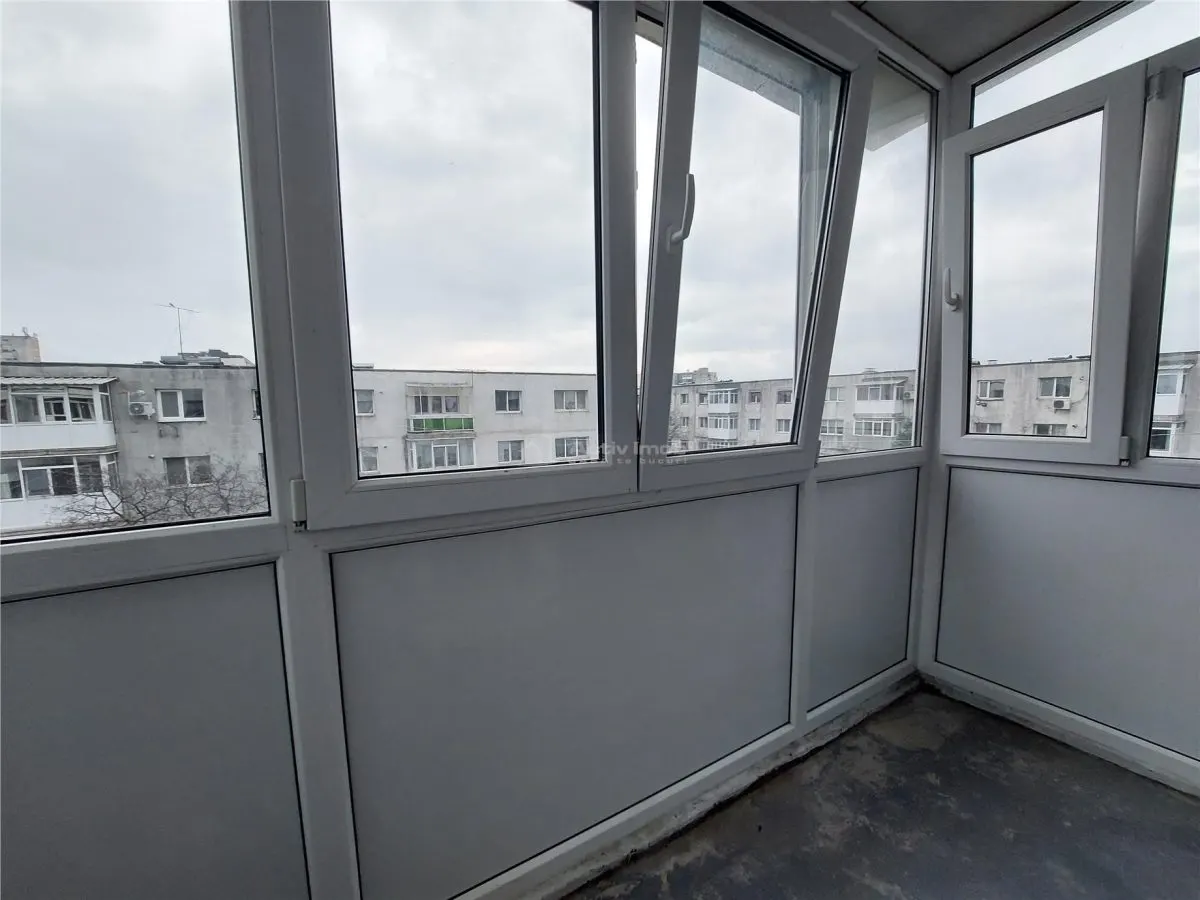 2 camere, 53 mp, etaj 4 din 4, Micro 5 - foto 2