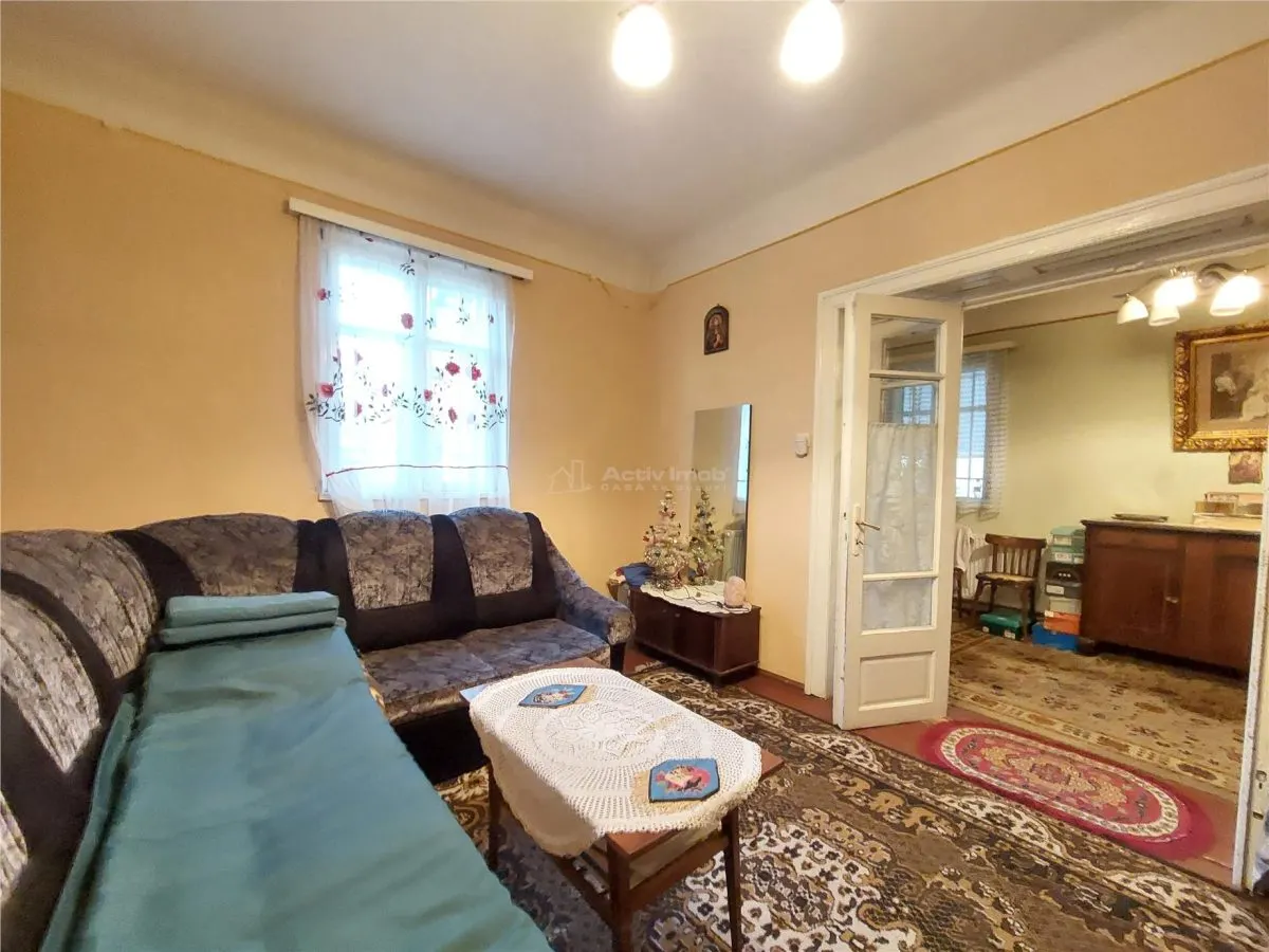 Casa P+1, 5 camere, 150 mp, teren 3815 mp, Zoresti, com. Vernesti - foto 2