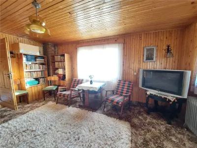 Casa P+1, 5 camere, 150 mp, teren 3815 mp, Zoresti, com. Vernesti - foto 16