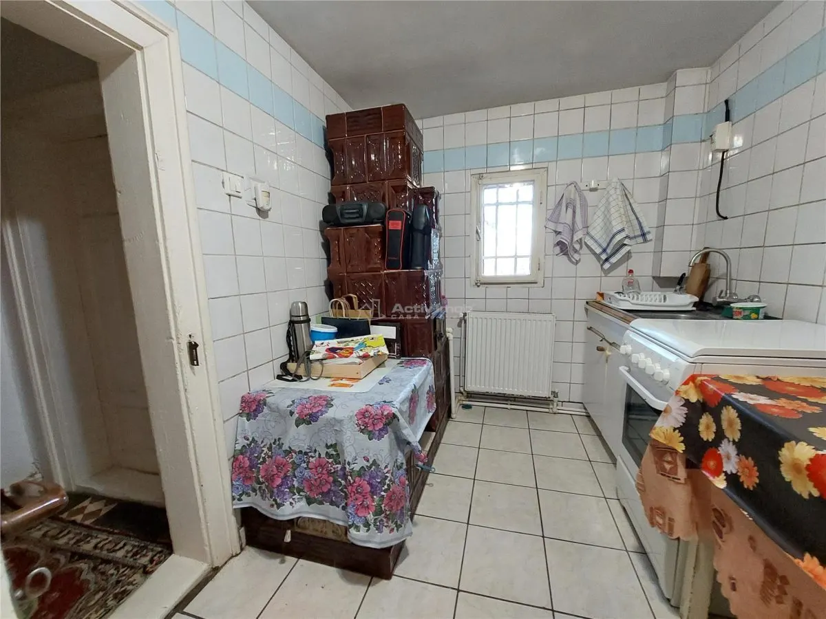 Casa P+1, 5 camere, 150 mp, teren 3815 mp, Zoresti, com. Vernesti - foto 9