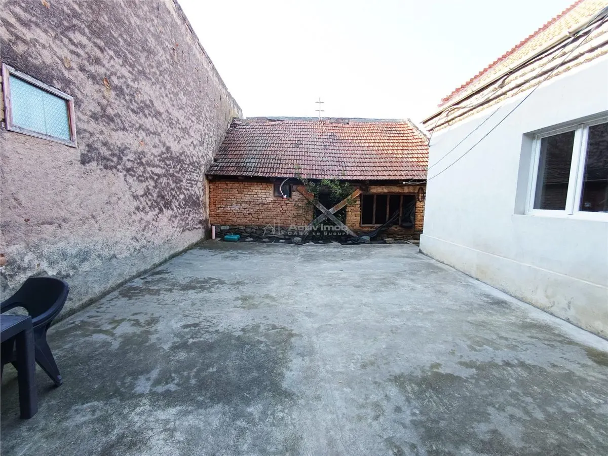 3-Bedroom House with Land in Pojejena, Caras Severin - foto 16