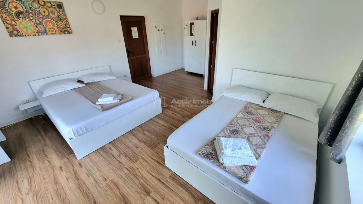 Villa 3 Chambres avec Pension 9 Chambres – Eforie Nord - foto 14
