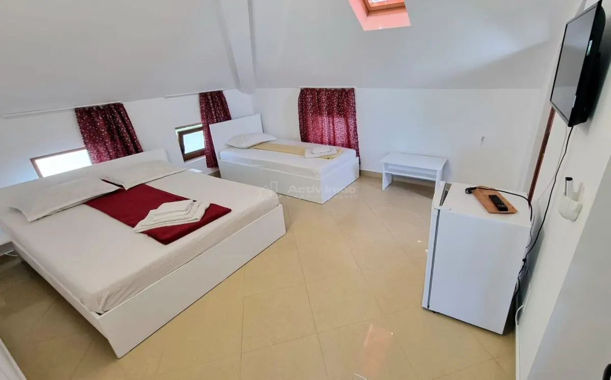 Villa 3 Chambres avec Pension 9 Chambres – Eforie Nord - foto 15