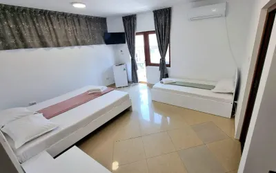 Villa 3 Chambres avec Pension 9 Chambres – Eforie Nord - foto 25