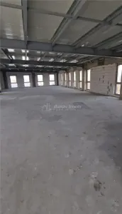 Spatiu comercial tip penthouse - Tunari - 376mp utili - constructie noua - lift - foto 7