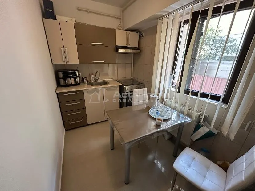 2 camere Bucurestii Noi, spatios, luminos COMISION 0 pentru chirias - foto 5