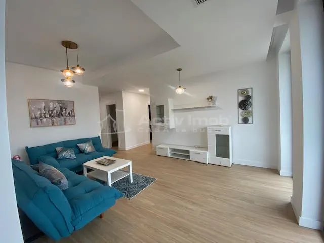 3 camere Damaroaia lux prima inchiriere - foto 2