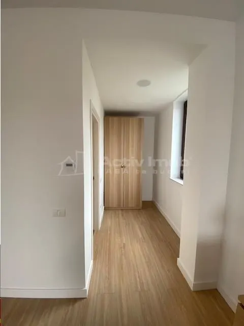 3 camere Damaroaia lux prima inchiriere - foto 18